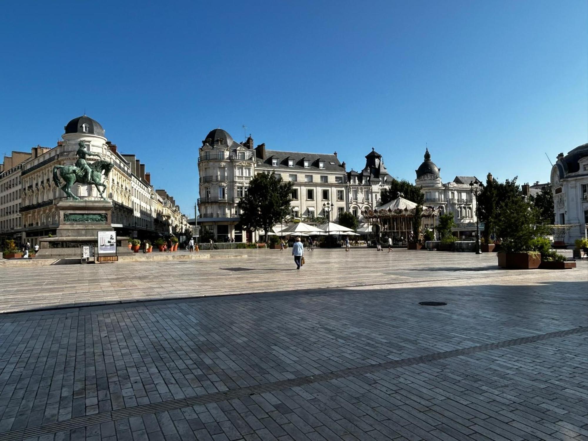 Martroi - Coeur De Ville - 3 Pieces 80 M2 Tv - Internet Haut Debit - Loisirs Et Affaires オルレアン エクステリア 写真